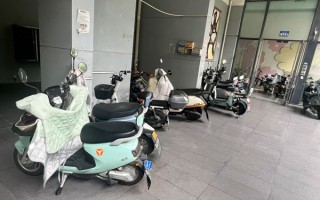 骑电动车的快乐！方便至极